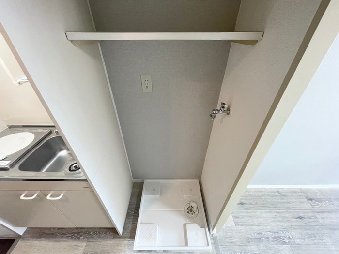 物件内観写真16　(洗濯機置場)