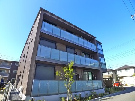 クレスティーク外観写真