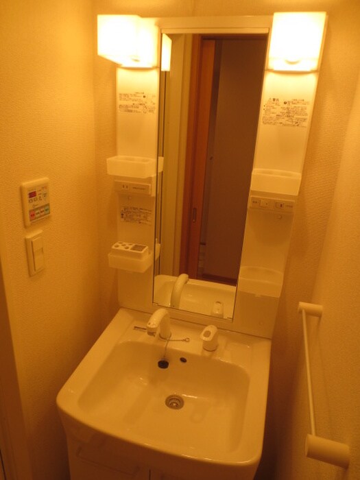 物件内観写真10　(洗面)