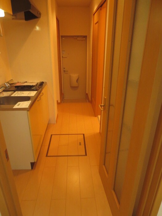 物件内観写真18　(廊下)