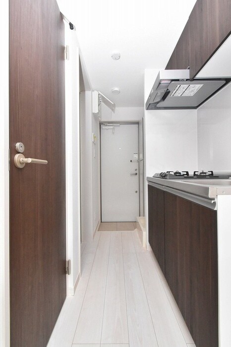 物件内観写真5　(廊下)