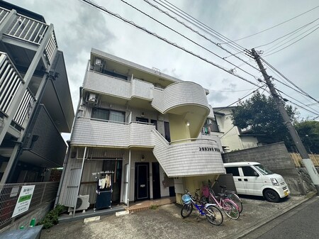 アーヴァインハイム外観写真