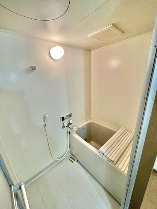 アビタシオンＹＫＢのバス