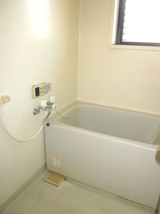 物件内観写真13　(バス／シャワールーム等)