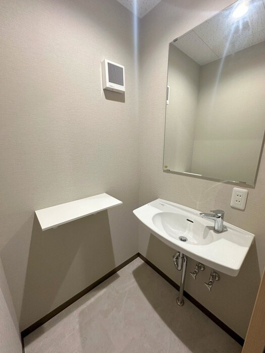 物件内観写真10　(洗面)