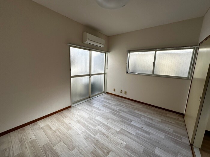 物件内観写真8　(居室)