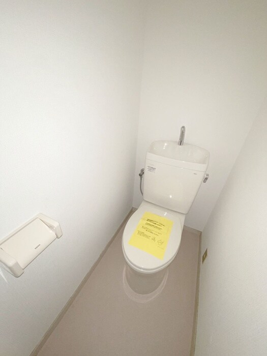 物件内観写真14　(トイレ)