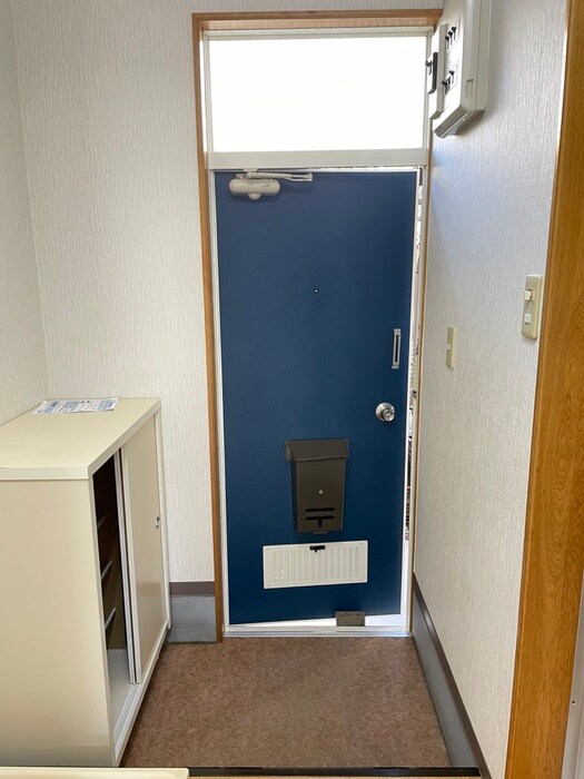 物件内観写真17　(玄関)