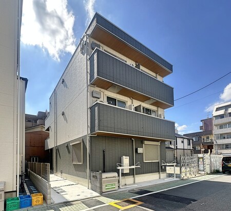 グラナーデ竹ノ塚外観写真