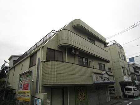 クラウンコ－ト下北沢外観写真