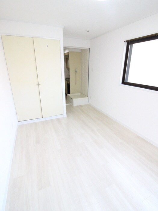 物件内観写真16　(居室)