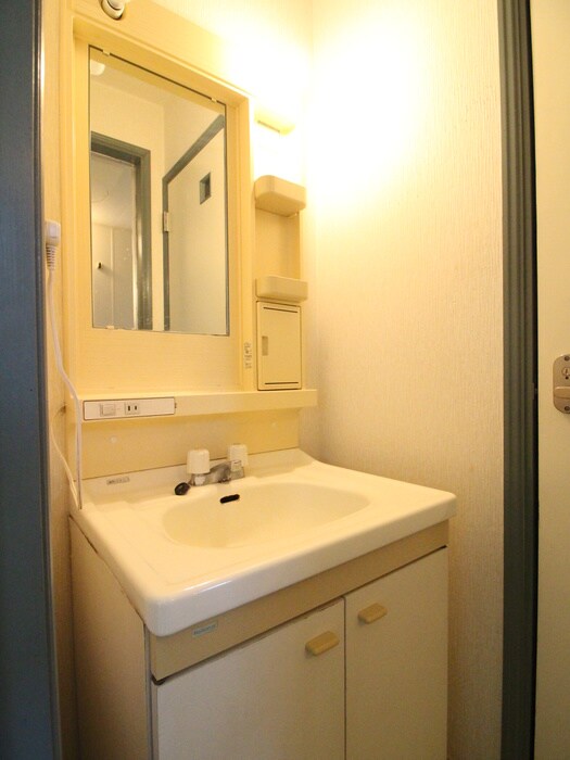 物件内観写真12　(洗面)