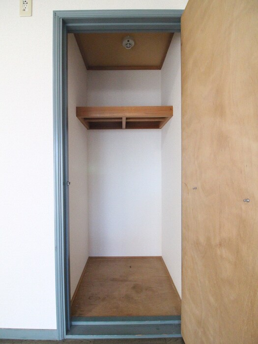 物件内観写真19　(収納)