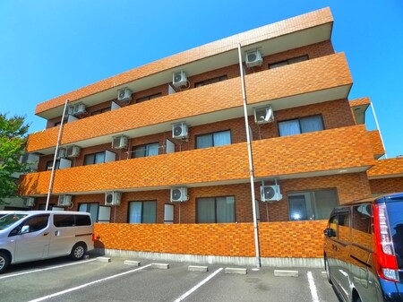 マンションＯＬＩＶＥ外観写真