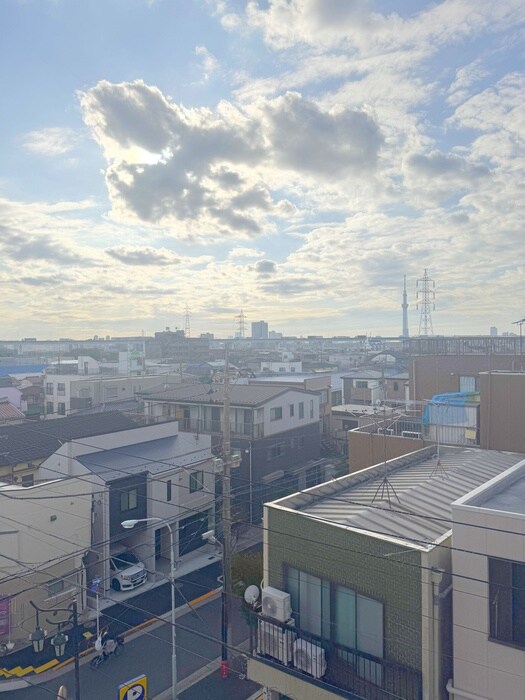 物件内観写真20　(室内からの展望)