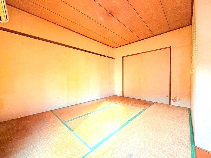 物件内観写真10　(居室)