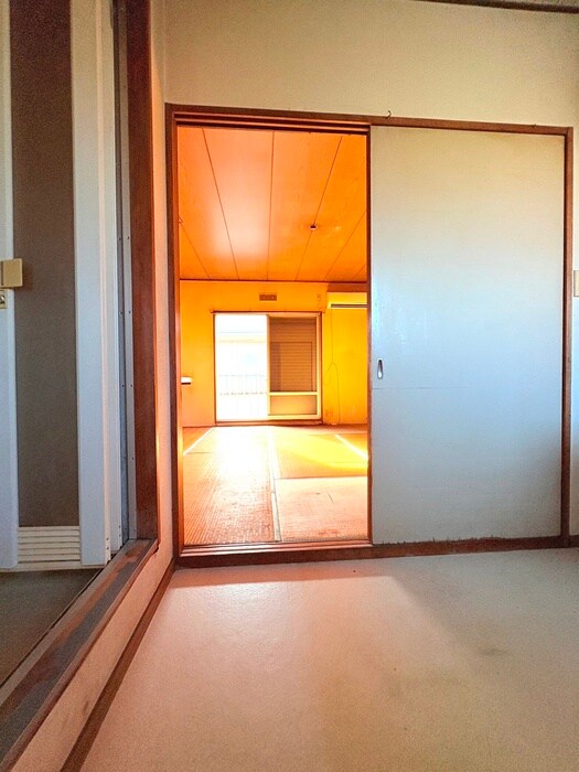 物件内観写真16　(内観写真)