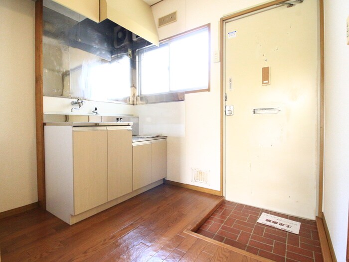 物件内観写真17　(玄関)