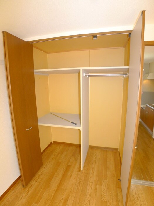 物件内観写真15　(収納)