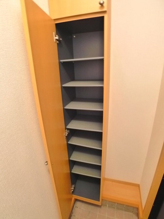 物件内観写真16　(靴箱)