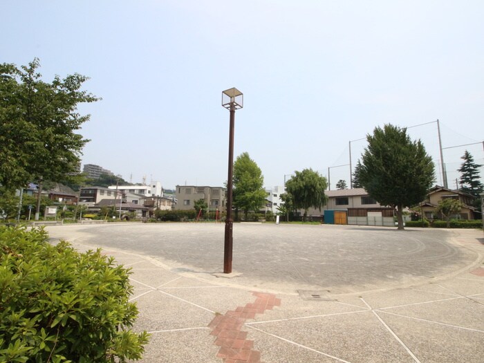 物件外観写真6　(周辺環境)