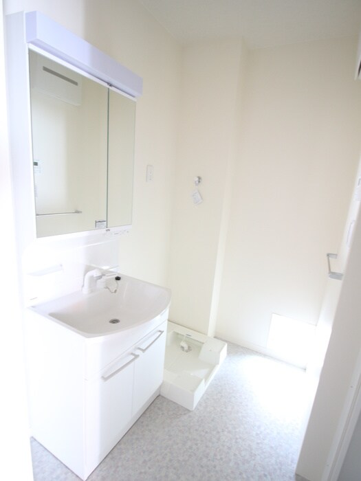 物件内観写真10　(洗面)