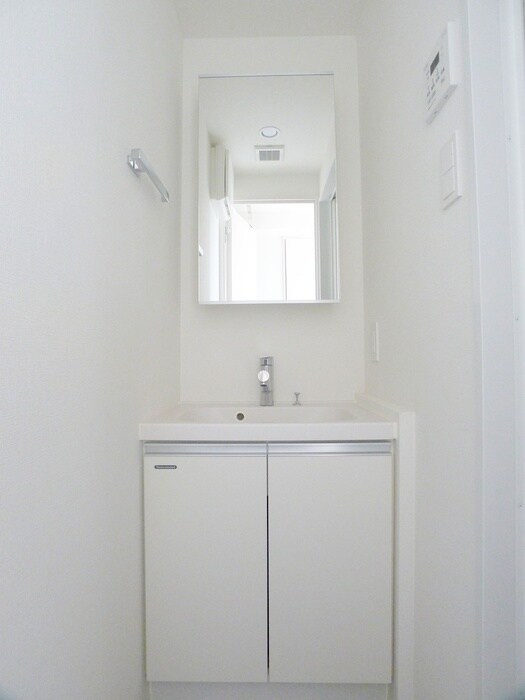 物件内観写真14　(洗面)