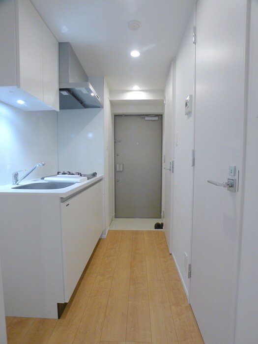 物件内観写真20　(廊下)