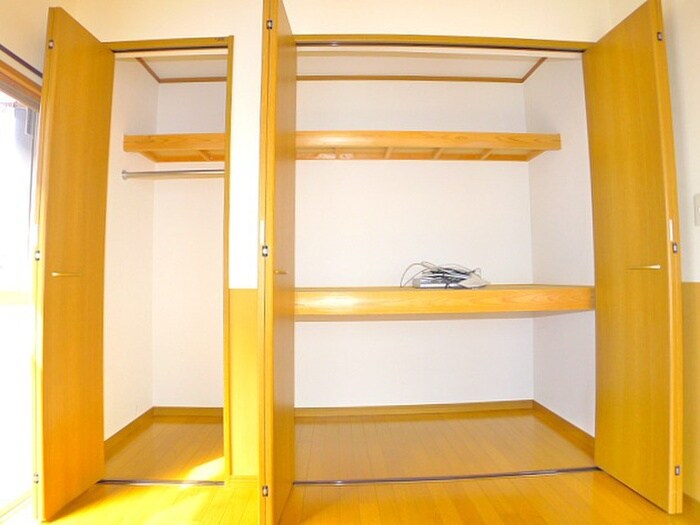 物件内観写真11　(収納)