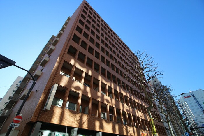 ライオンズマンション日本橋の物件外観写真