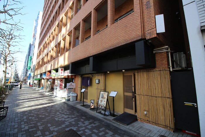 ライオンズマンション日本橋の物件外観写真