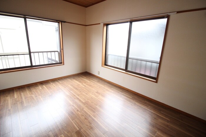 物件内観写真7　(居室)