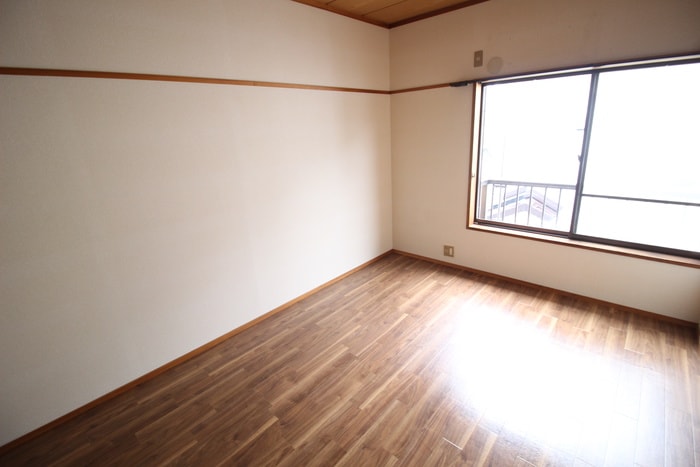 物件内観写真21　(室内からの展望)