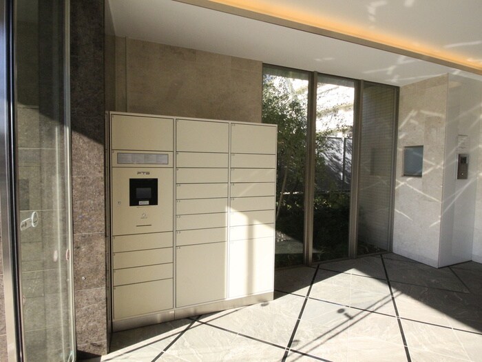 物件外観写真2　(建物設備)