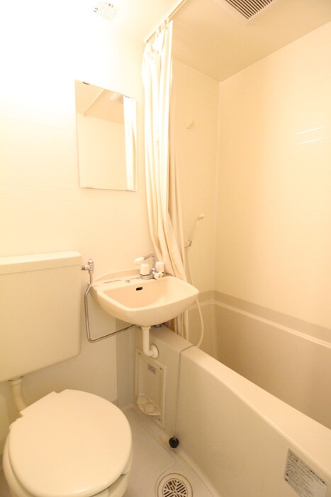 物件内観写真12　(バス／シャワールーム等)