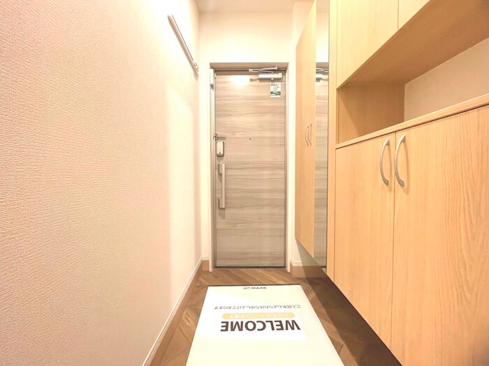 物件内観写真20　(玄関)