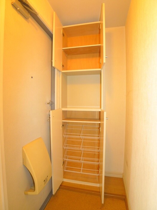 物件内観写真19　(靴箱)