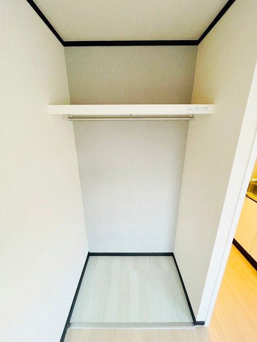 物件内観写真15　(収納)