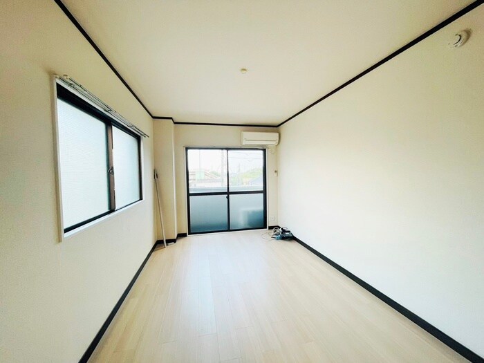 物件内観写真16　(居室)