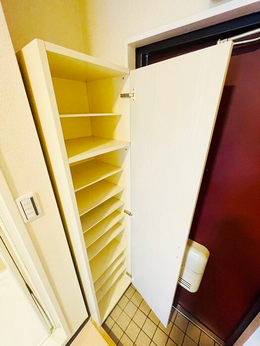 物件内観写真19　(靴箱)