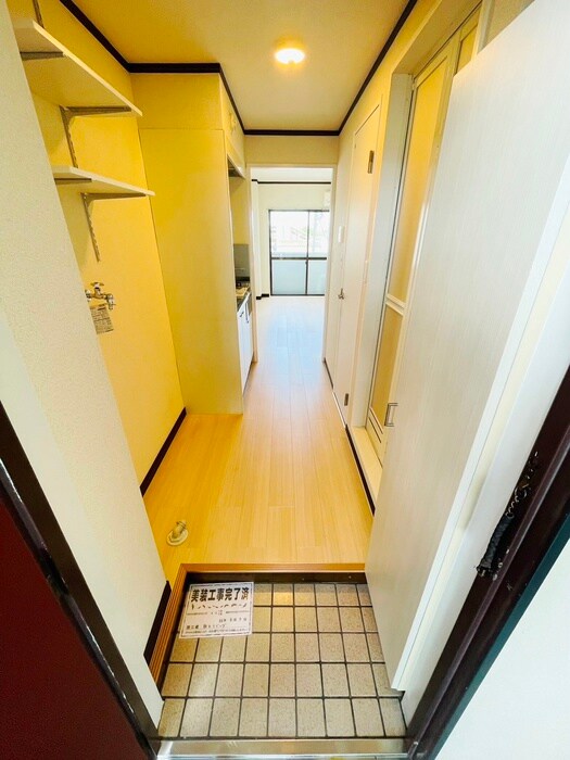 物件内観写真20　(玄関)