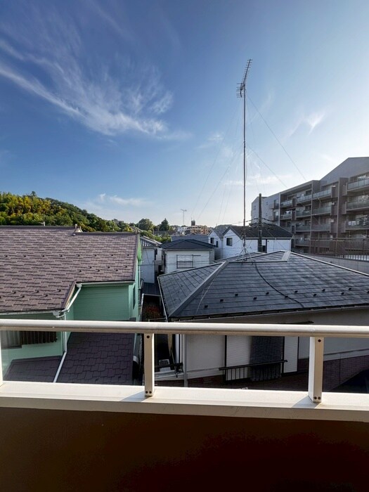 物件内観写真15　(室内からの展望)