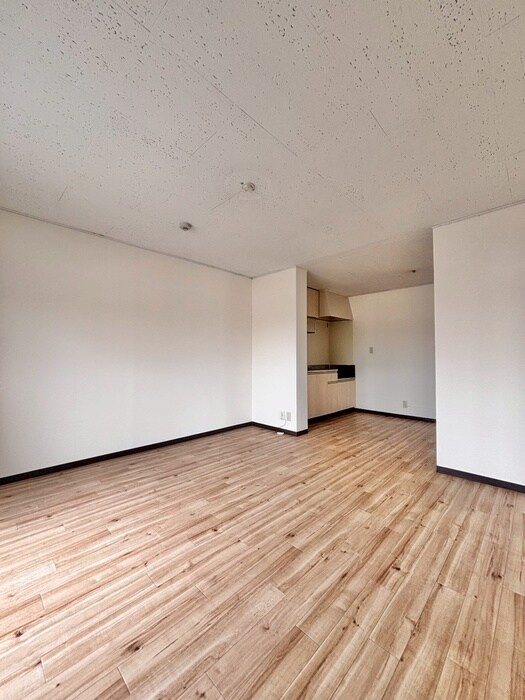 物件内観写真20　(居室)