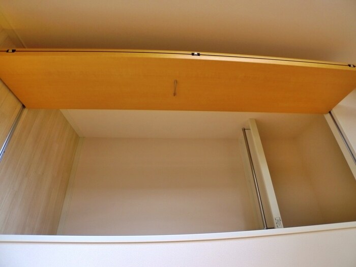 物件内観写真21　(収納)