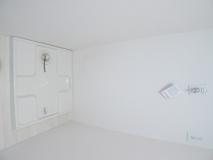 物件内観写真22　(洗濯機置場)