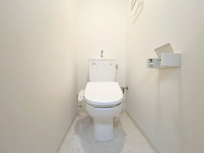 物件内観写真11　(トイレ)