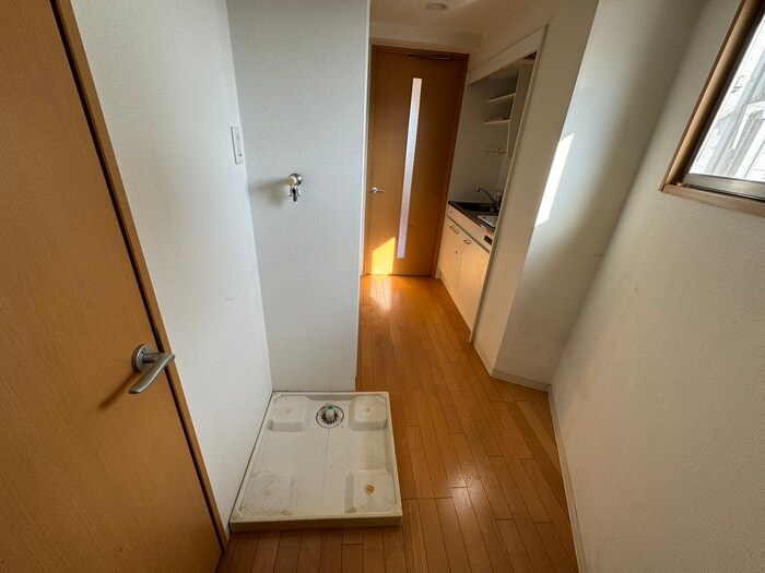 物件内観写真18　(廊下)