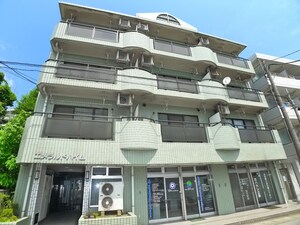 エメラルドハイム外観写真