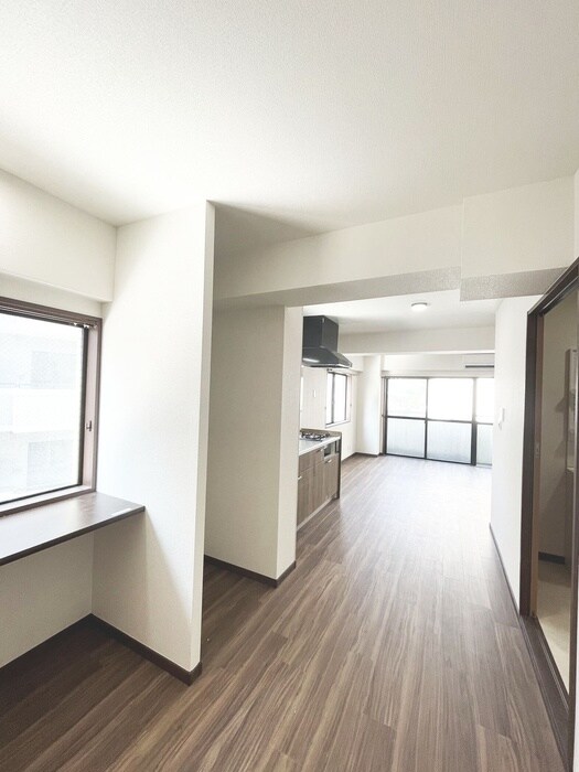 物件内観写真19　(室内からの展望)