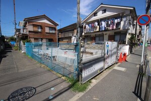 クローバー外観写真